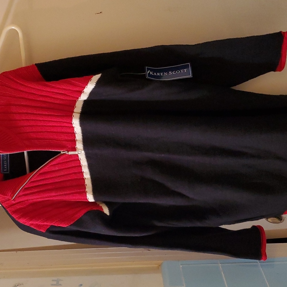 Knit sweater by Karen Scott